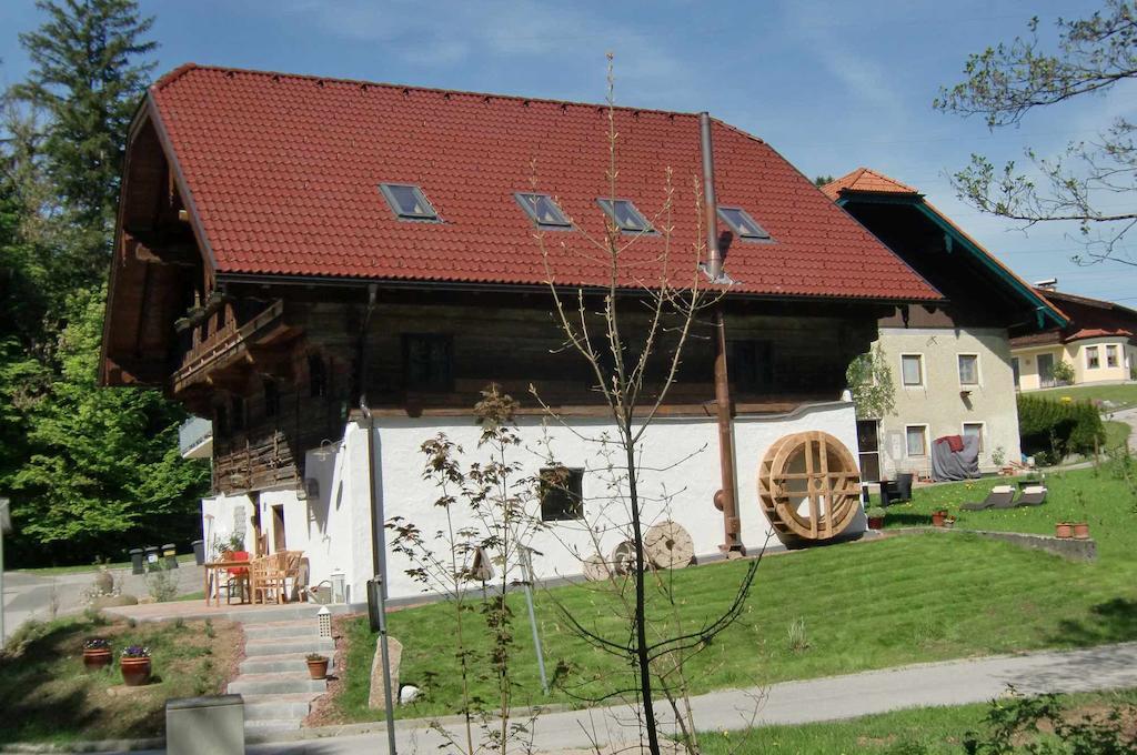 Heuholzmuehle Privatzimmer Elixhausen Extérieur photo